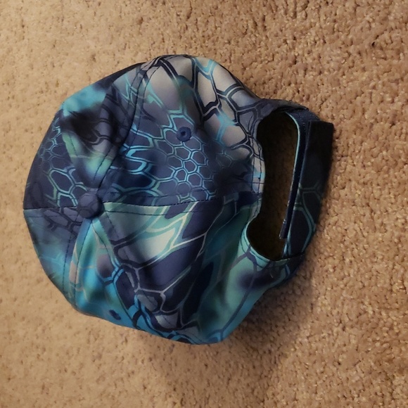 Technology Hat - Picture 4 of 6